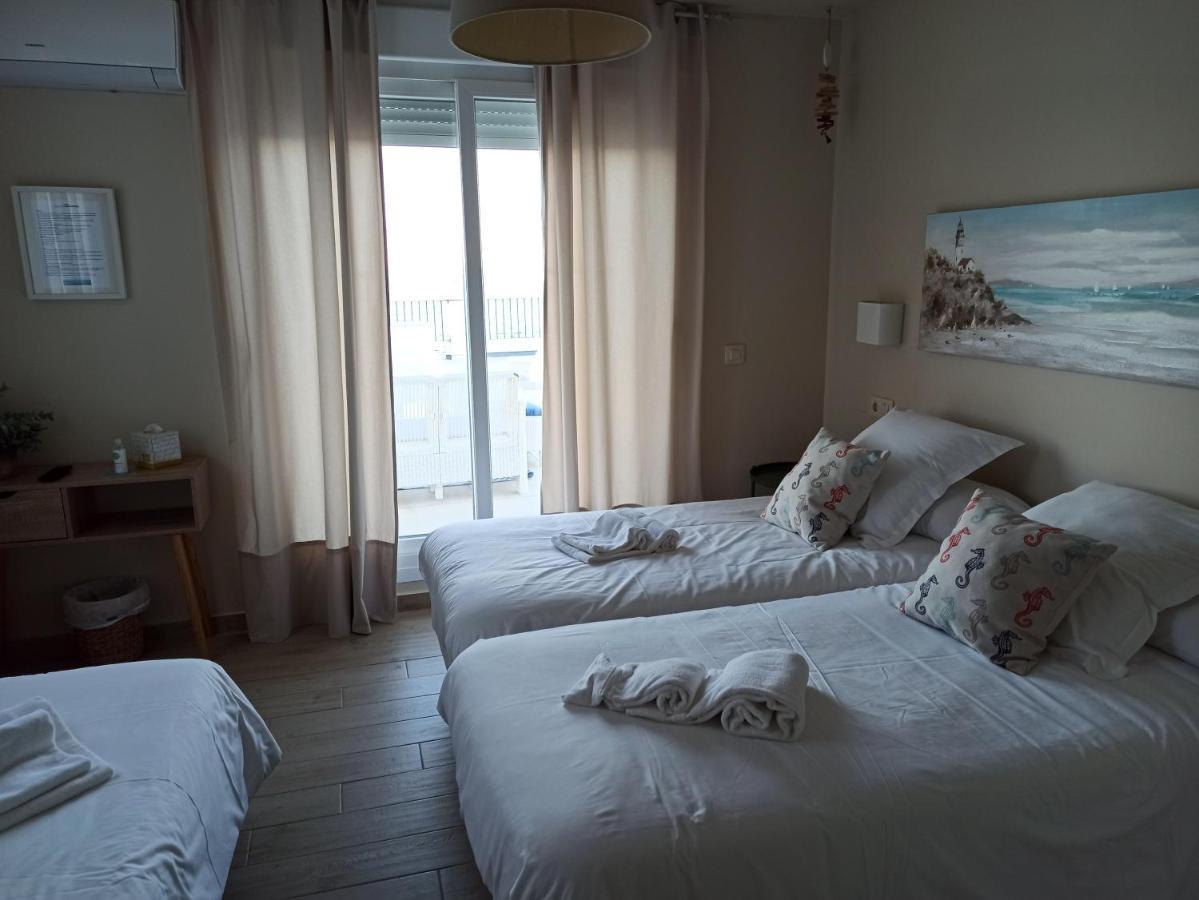 Punta Carnero Hostal الجيسايرس المظهر الخارجي الصورة